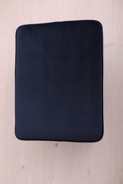 7c543e0fcc70a930c13b126c709e438f