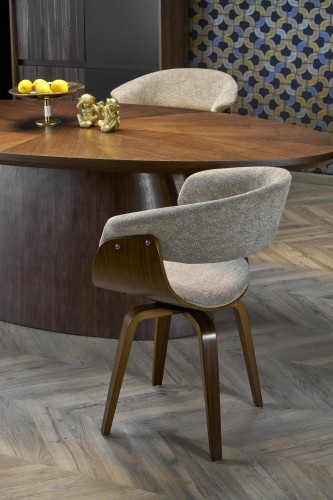 e339c3e8154e2edb6761620f39914e23