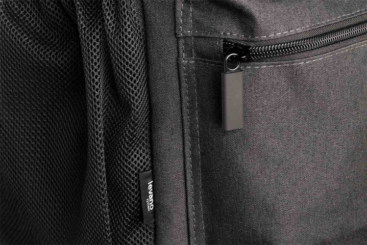 8f604b770d1b522353f1004867bf8421