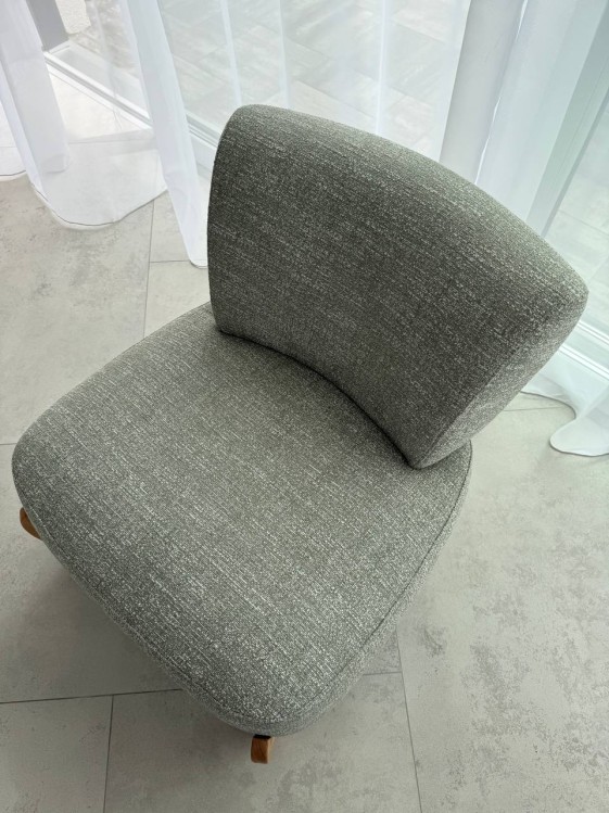 e06754754611a9ca77d10fc1b00be885