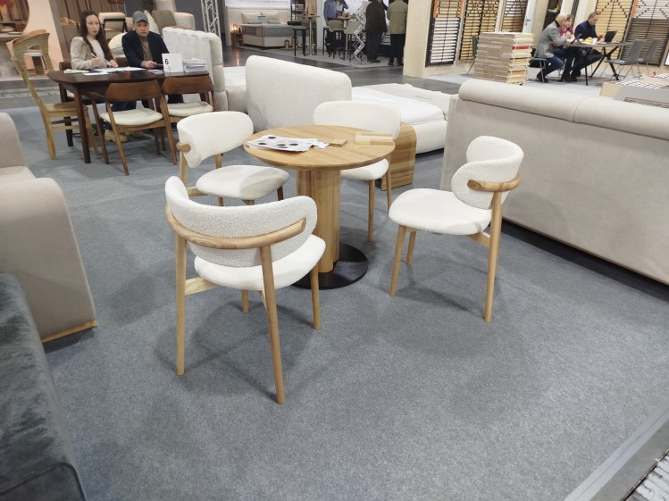 ec3f6515f375dd1a19ea580ab4ae8327