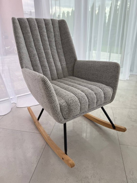 640fce48f9bf8356c25f016945f6e051